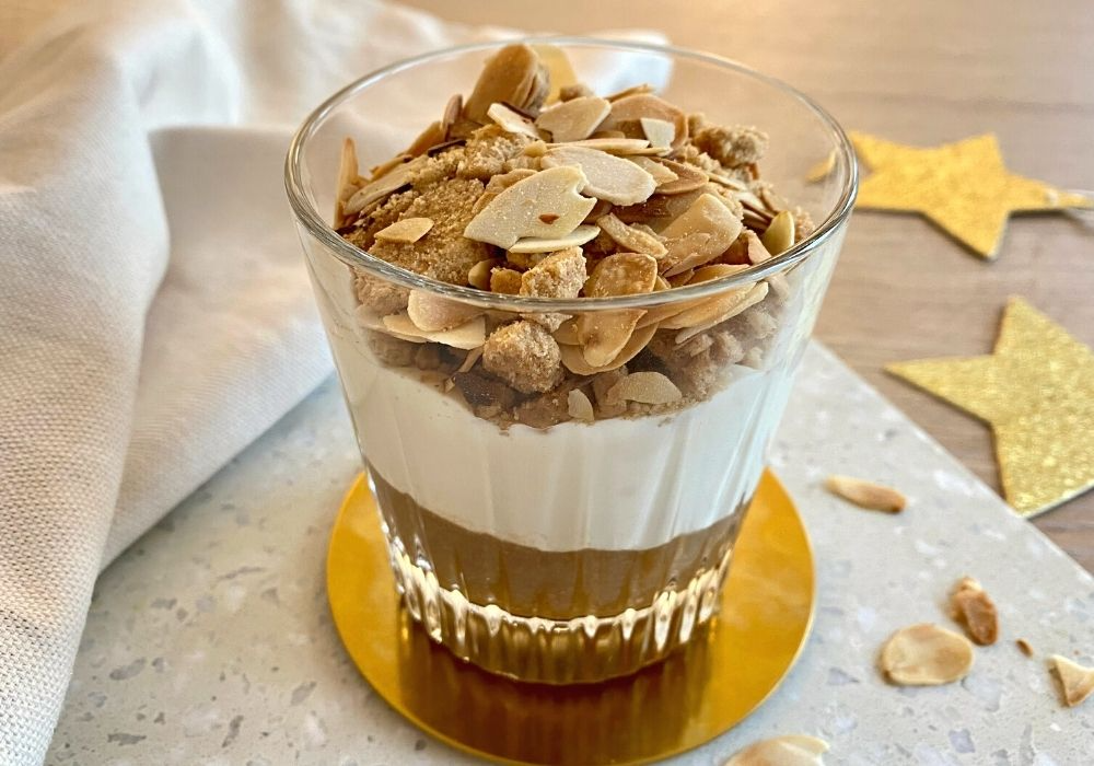 Spekulatius Trifle in einem Glas angerichtet